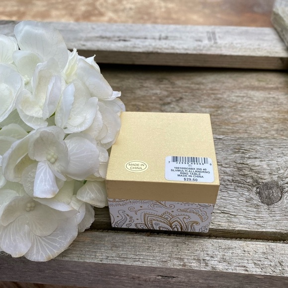 NWT CHARTER CLUB SILVER TONE RED, WHITE & BLUE CUBIC ZIRCONIA RING - 5 - Picture 7 of 7